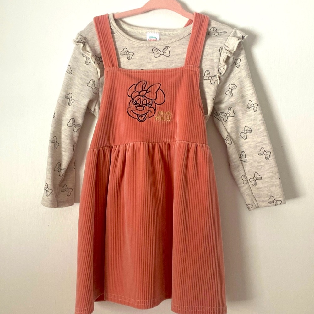 Disney Toddler two piece Minnie Mouse outfit. 24 Mos.